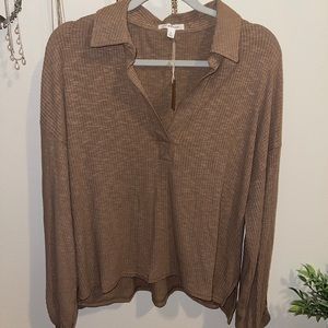 Long sleeve collared blouse